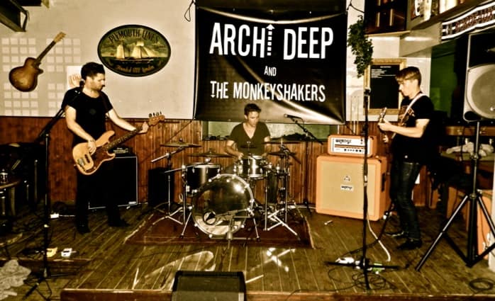 Archi & The Monkeyshakers